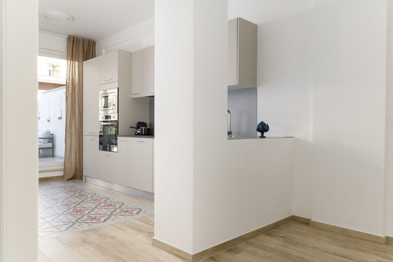 Room 5, Palazzo Murat - Penthouse Apartment With Terrace by Wonderful Italy, Bari