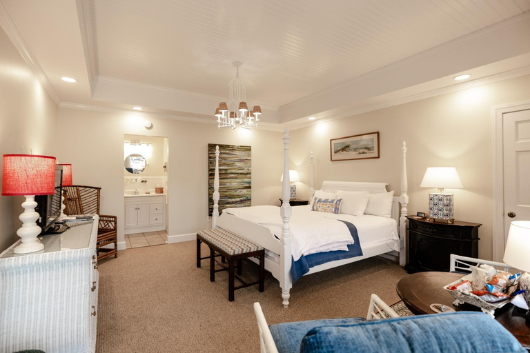 Bedroom 3, The Chesapeake Inn, Middlesex