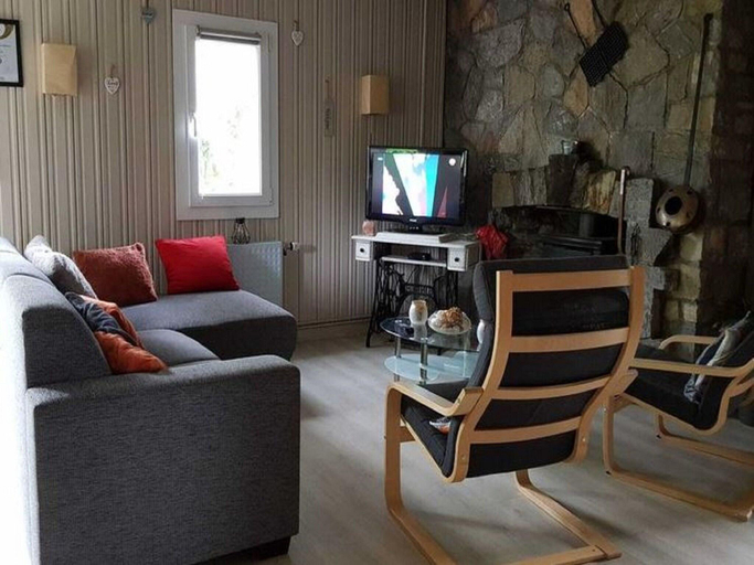 Others 4, Charming Chalet in Transinne, Luxembourg
