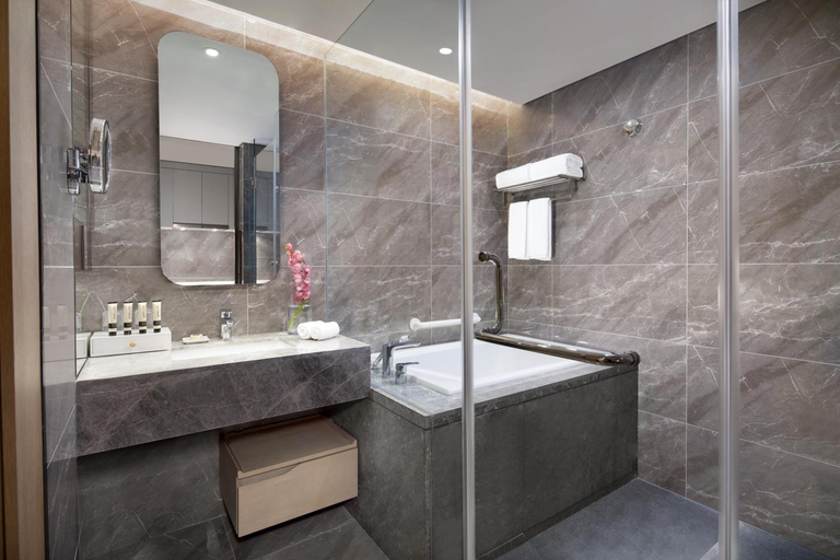Bathroom 3, Somerset Zhongmao Changchun, Changchun