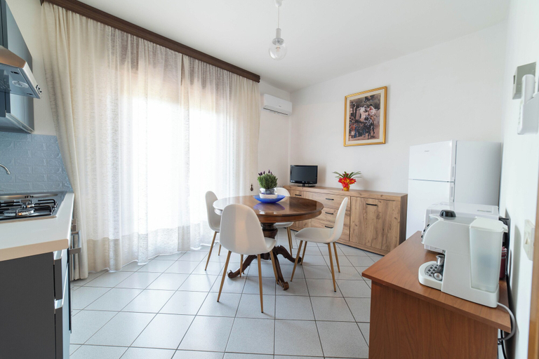 Room 2, Casa Wanda Appartamento Lavanda, Oristano