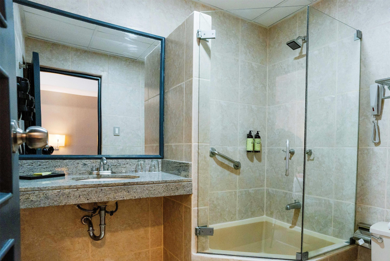 Bathroom 5, Wyndham Costa del Sol Cajamarca, Cajamarca