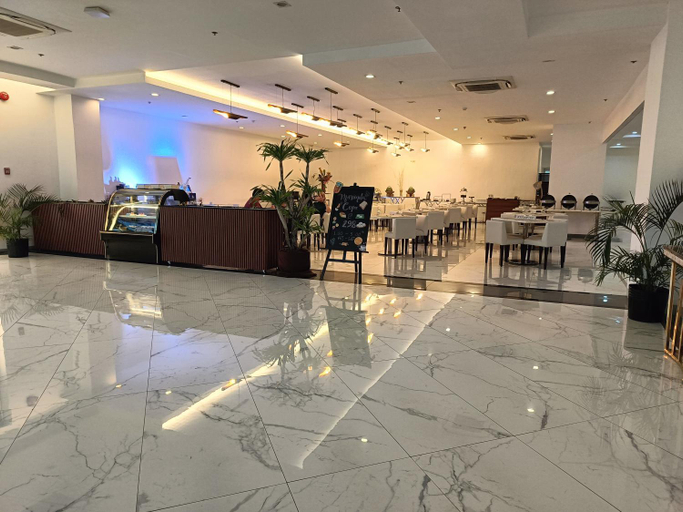 Public Area 2, Golden Peak Hotel & Suites, Cebu City
