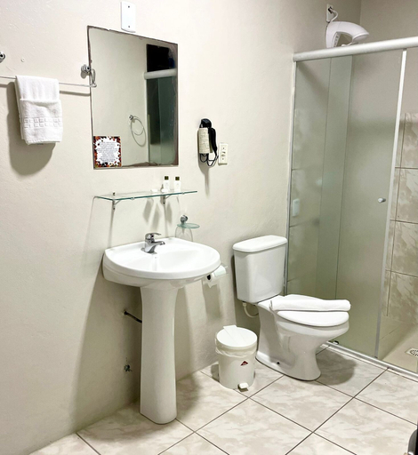 Bathroom 4, Pousada Folhas de Outono, Canela
