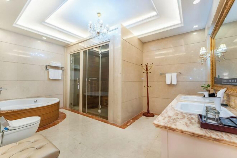 Bathroom 4, Yanzi Resort, Jinan