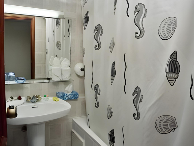 Bathroom 5, Majliss Hotel, Rabat