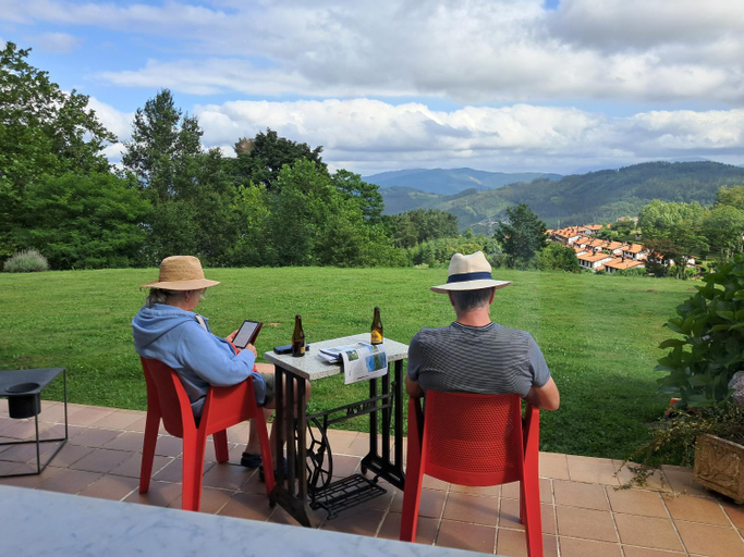 Others 4, B&B Eguzkitza, Guipúzcoa