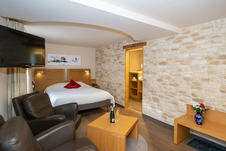 Bedroom 2, La Couronne a Wissembourg, Bas-Rhin