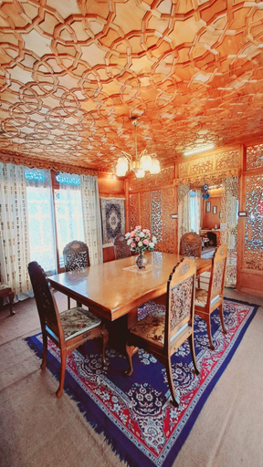 Others 4, Lakes Crown Group Of Houseboats, Srinagar