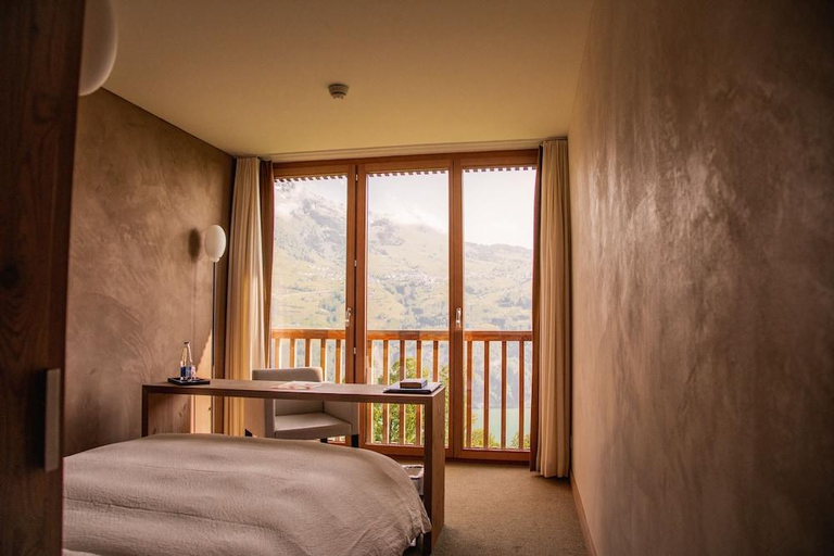 Bedroom 3, Seminarhotel Lihn, Glarus