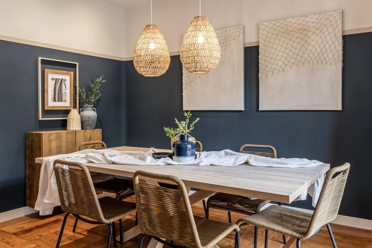 Room 2, Sebastiano - 3 Bedrooms and Balcony in Almagro, Madrid