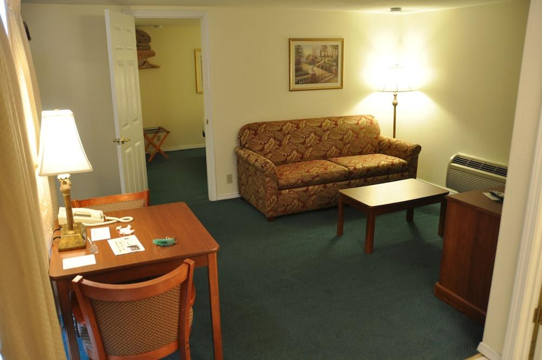 Others 5, Fort Davidson Hotel, Iron