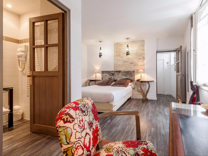 Bedroom, Logis Hotel Le Central, Deux-Sèvres