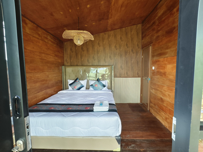 Villa dan Cafe Air Luwihajahill Room Type - Familly Room (FR-7) (Mountain views)