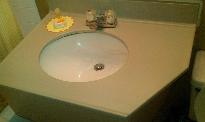 Bathroom 5, Best Budget Inn Tell City, Perry