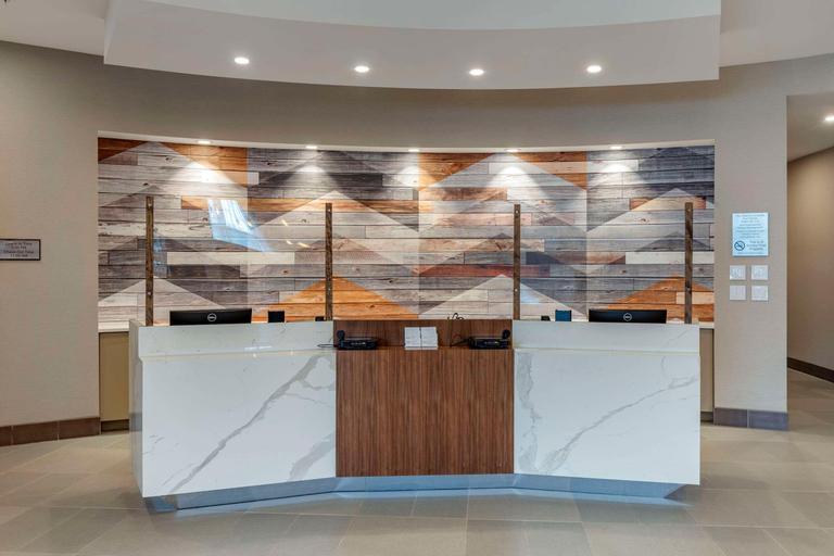 Public Area 4, DoubleTree by Hilton Greenville Woodruff Road, Greenville