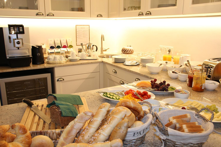 Food & Drinks 4, The Little Guesthouse, Salzburg