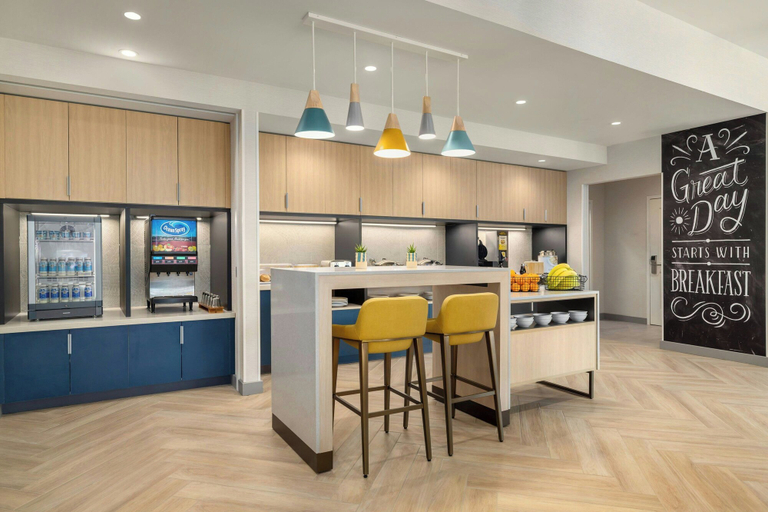 Food & Drinks 4, TownePlace Suites by Marriott Williston, Chittenden