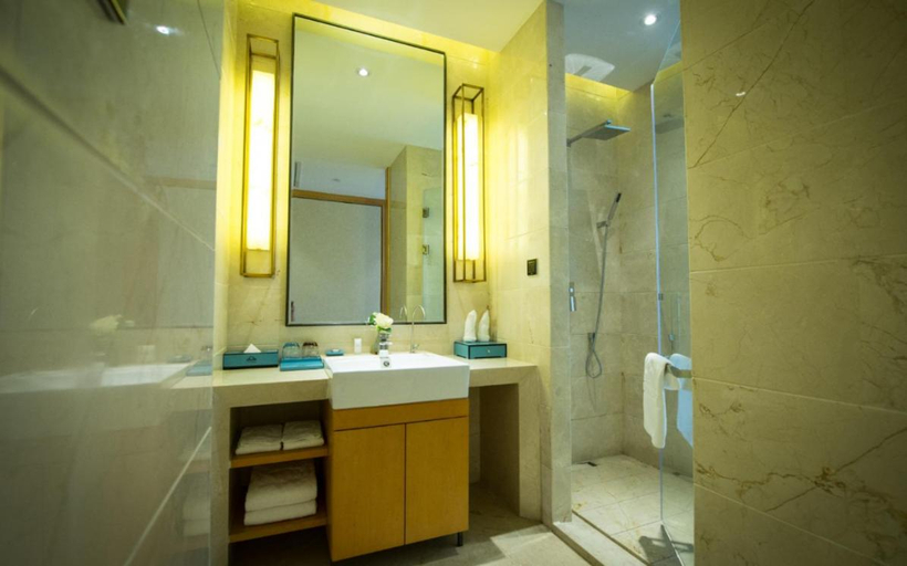 Bathroom 3, Days Hotel by Wyndham Shanxi Xinzhou, Xinzhou