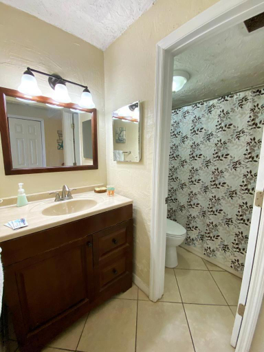 Bathroom 4, Fountain Beach Resort Daytona Beach, Volusia