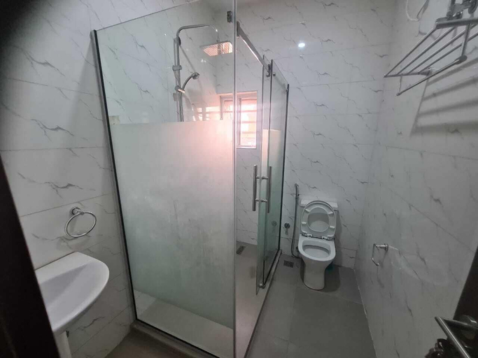 Bathroom, FOUNTAIN HILTON HOTELS, Ebonyi