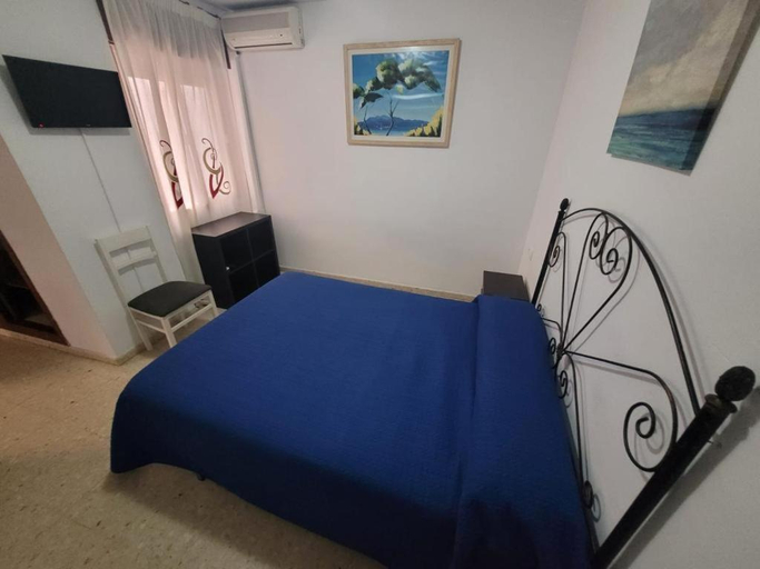 Bedroom, Hostal Mediterraneo, Málaga