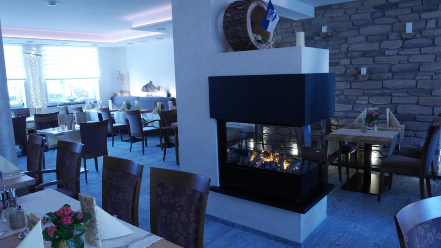 Food & Drinks, Restaurant Hotel Goldener Adler, Emden