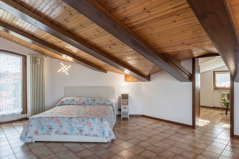 Room 2, Casetta dei Daini in Orio al Serio, Bergamo
