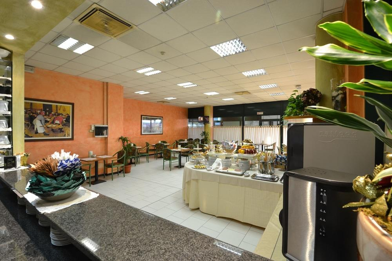 Food & Drinks 5, Sun Hotel, Reggio Nell'Emilia