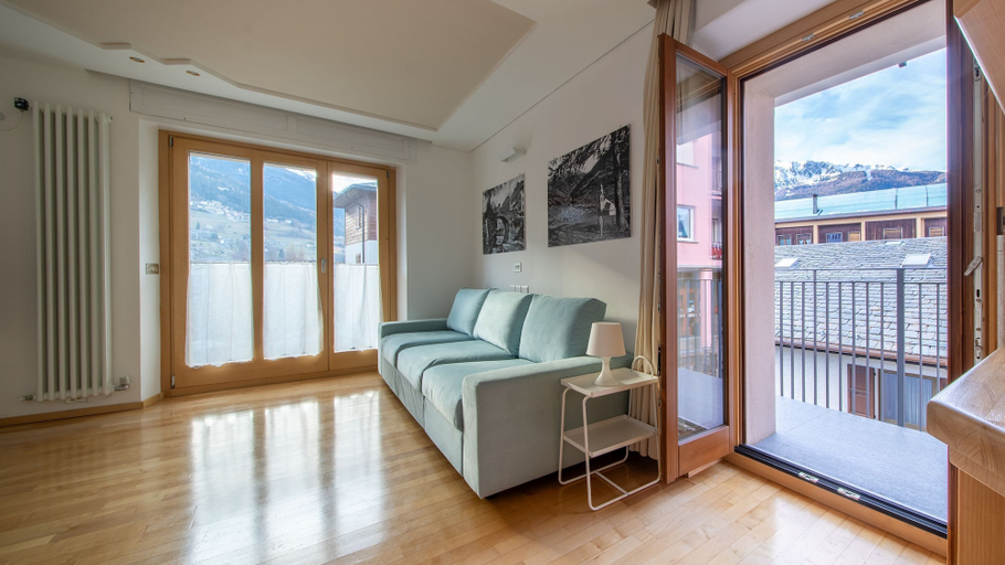 Room 2, Milano 20 in Bormio With 1 Bedrooms and 1 Bathrooms, Sondrio