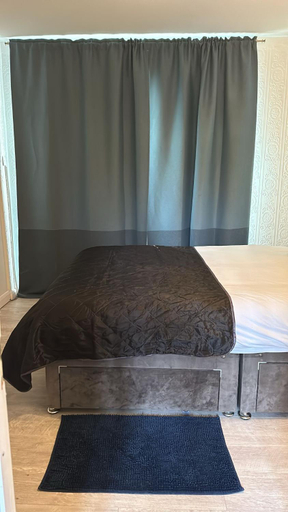 Others 2, Guest House in Rose Meare Gardens, North Somerset