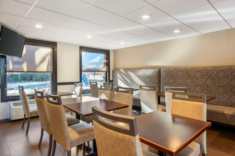 Food & Drinks 5, Best Western Chicago - Downers Grove, Dupage
