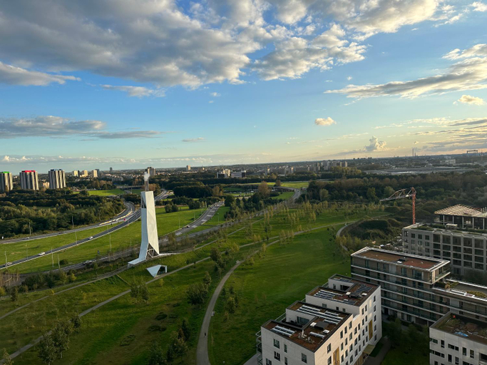 Others 2, Luxurious Apartment with Panoramic View, Antwerpen