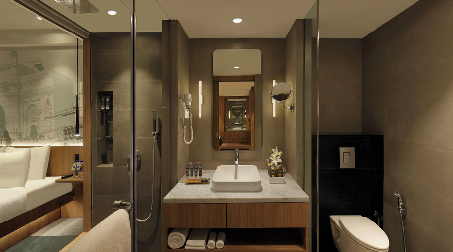 Bathroom 5, Novotel Mumbai Juhu Beach, Mumbai Suburban