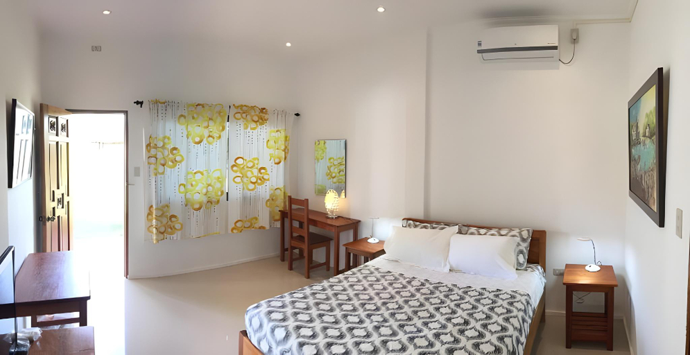 Bedroom 2, Strutz Art Garden Resort, Bangued