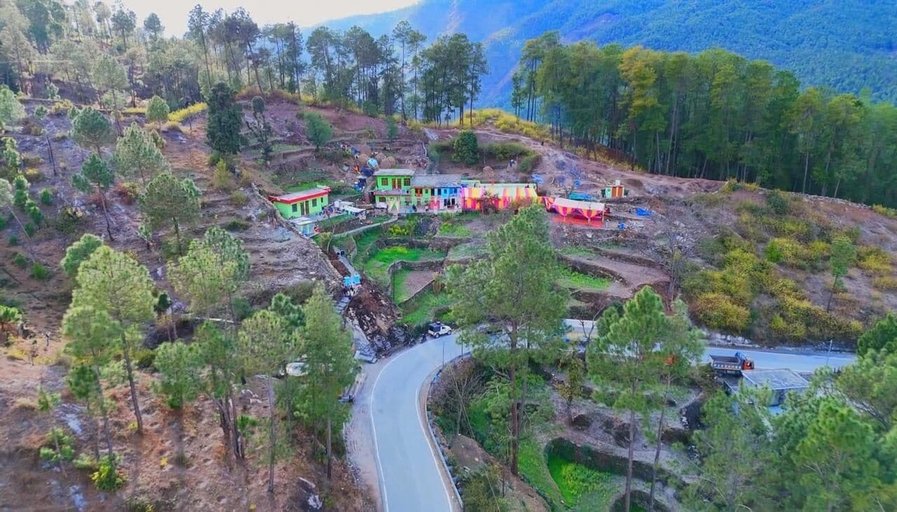 Others 5, Royal Guest House, Almora