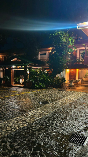 Food & Drinks 4, Hotel Javy, Liberia