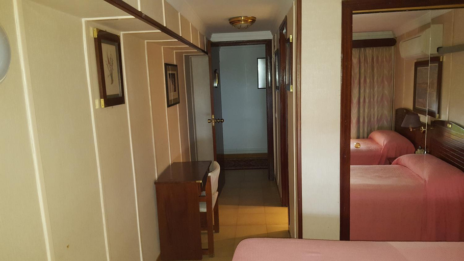 Bedroom 3, Hotel La Residencia, Girona