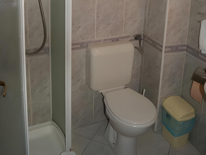 Bathroom 4, Vila Turistica Casa Gabriela, Municipiul Bucuresti