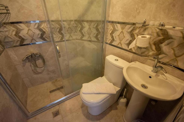 Bathroom 5, Altun Life, Fatih