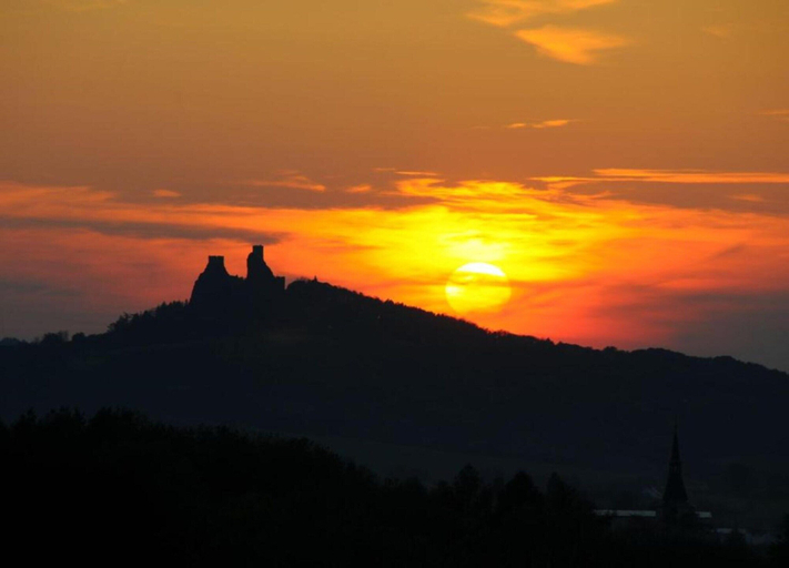 View from property 2, Peaceful Retreat in Pougnadoresse, Gard