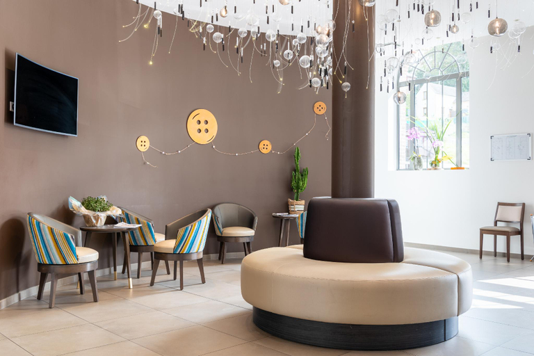 Public Area 2, Hôtel de la Tabletterie, Oise