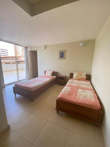 Others 4, Beach View Palace, Mariño