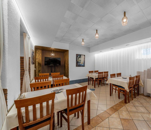 Food & Drinks 2, Raketa Residence, restaurant & hotel, Prievidza