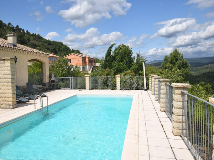 Sport & Beauty 2, Villa near Les Vans Centre, Ardèche