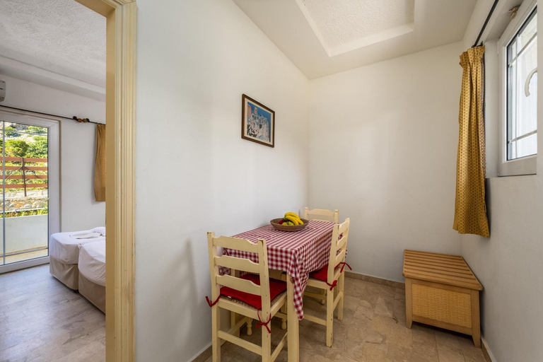 Bedroom 3, Evi Studios & Apartments Pefkos, South Aegean