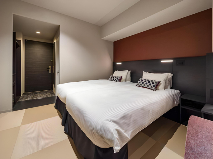 Bedroom 12
