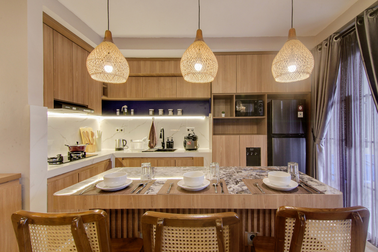 Others 4, 2BR Beach Front La Cassa Villas La Cassa Carita, Serang