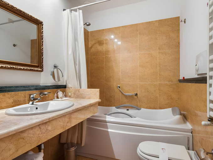 Bathroom 5, Best Western Ai Cavalieri Hotel, Palermo