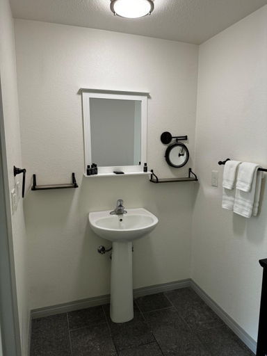 Bathroom 3, R3 Hotel LGBTQIA All Welcome Adults Only, Sonoma